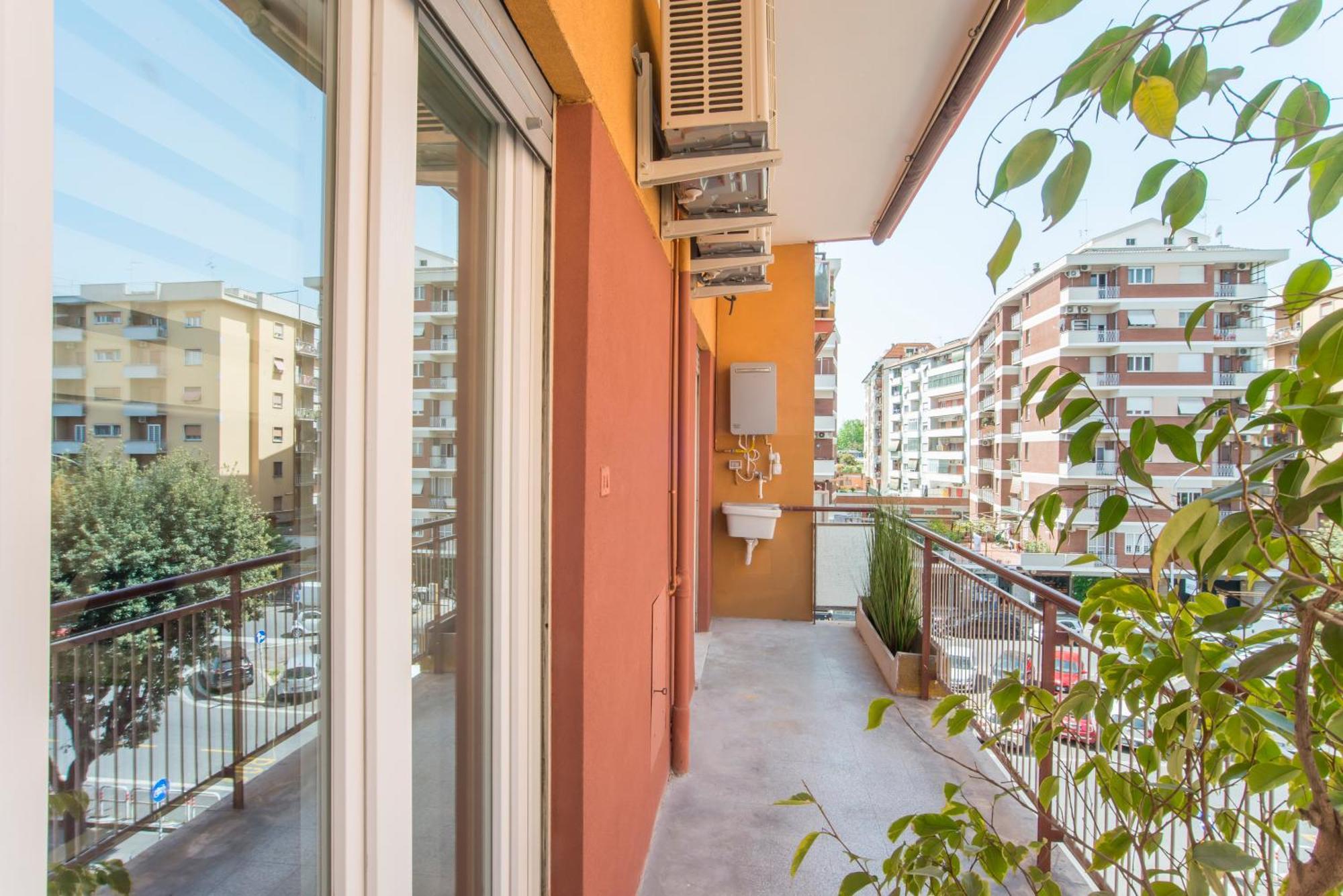 Apartamento Garden Tuscolana - 200 Meters From The Metro Station *