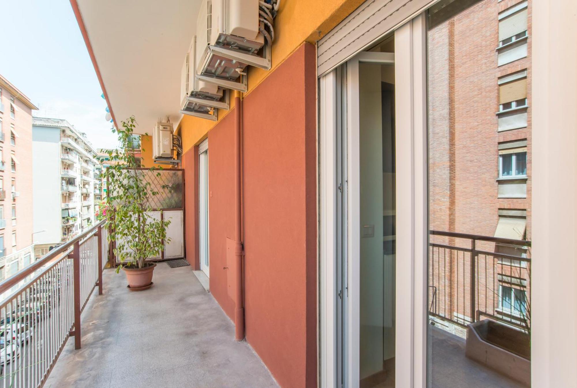 Apartamento Garden Tuscolana - 200 Meters From The Metro Station
